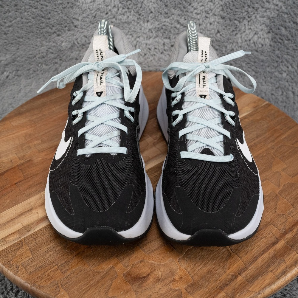 Size 8.5 - Women's Nike Juniper Trail 2 DM0821-006 Hiking Shoes - Picture 2 of 10